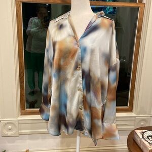 NWT Zara button front hi-lo tunic! Size Large.
